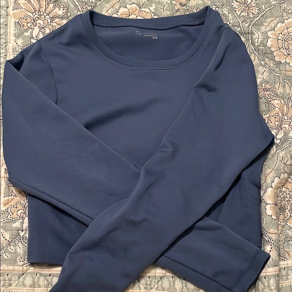 Blue Aerie Women's long sleeve Top